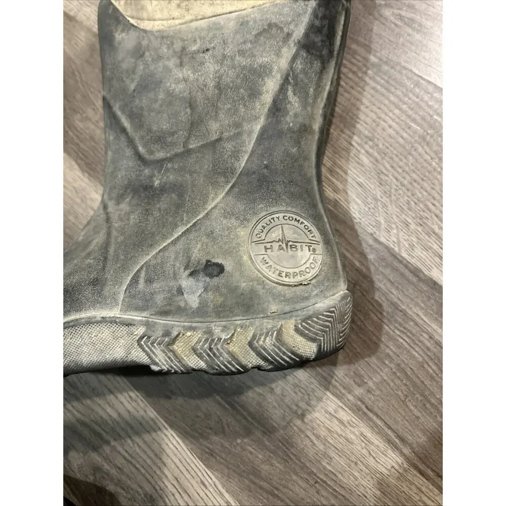 Habit Men's All-Weather Slip On Boots Size 11 Camo